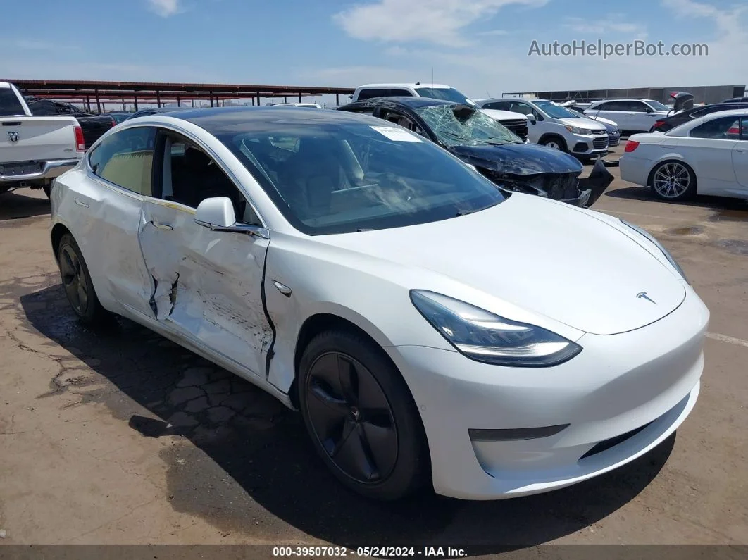 2020 Tesla Model 3 Standard Range Plus Rear-wheel Drive/standard Range Rear-wheel Drive White vin: 5YJ3E1EA9LF597564