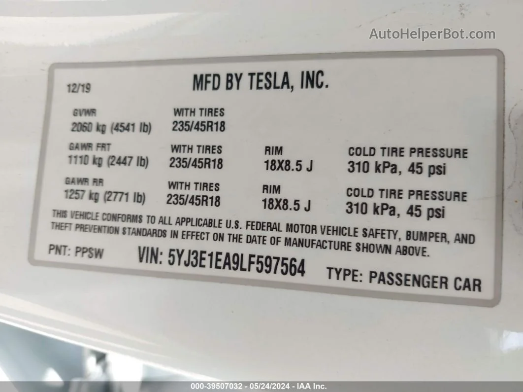 2020 Tesla Model 3 Standard Range Plus Rear-wheel Drive/standard Range Rear-wheel Drive Белый vin: 5YJ3E1EA9LF597564