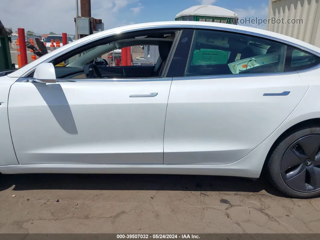 2020 Tesla Model 3 Standard Range Plus Rear-wheel Drive/standard Range Rear-wheel Drive Белый vin: 5YJ3E1EA9LF597564