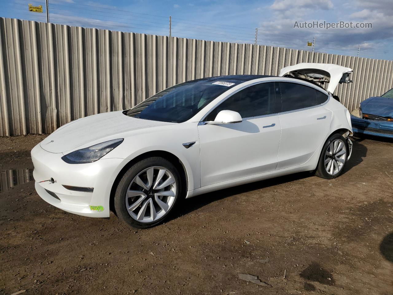 2020 Tesla Model 3  White vin: 5YJ3E1EA9LF632278