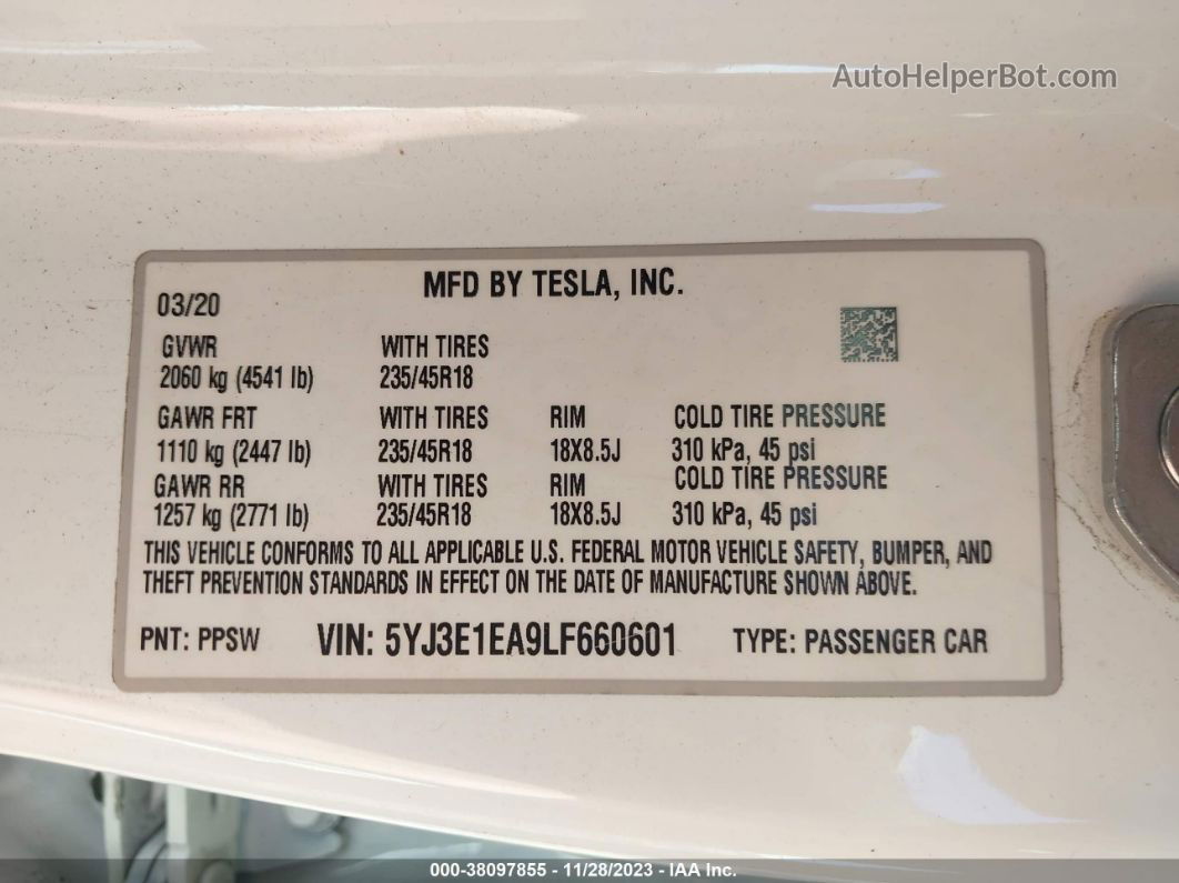 2020 Tesla Model 3 Standard Range Plus Rear-wheel Drive/standard Range Rear-wheel Drive White vin: 5YJ3E1EA9LF660601