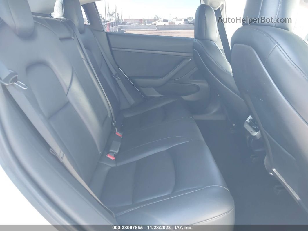 2020 Tesla Model 3 Standard Range Plus Rear-wheel Drive/standard Range Rear-wheel Drive White vin: 5YJ3E1EA9LF660601