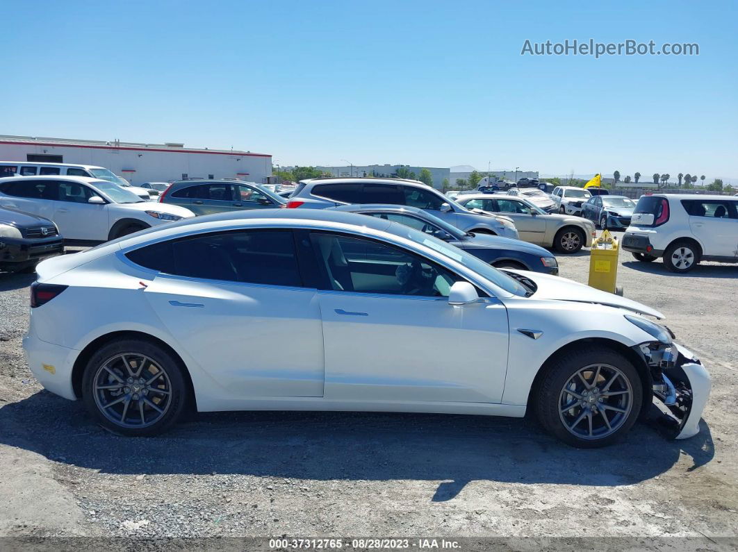 2020 Tesla Model 3 Standard Range White vin: 5YJ3E1EA9LF717993