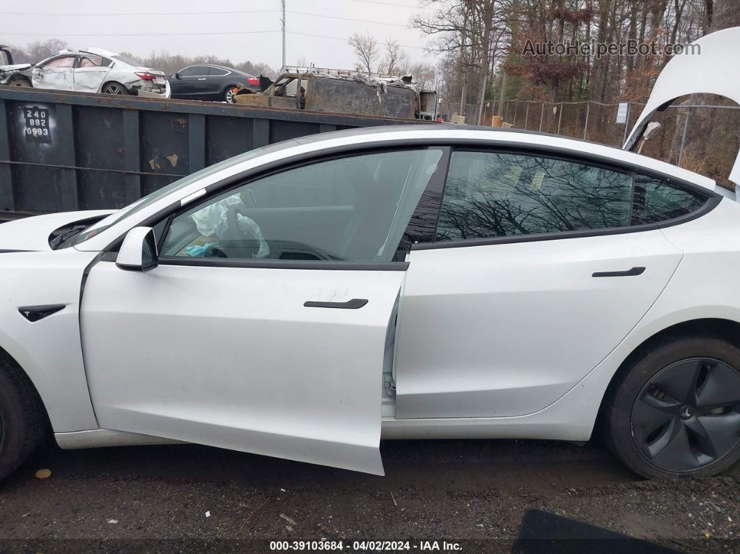 2020 Tesla Model 3 Standard Range Plus Rear-wheel Drive/standard Range Rear-wheel Drive White vin: 5YJ3E1EA9LF737354