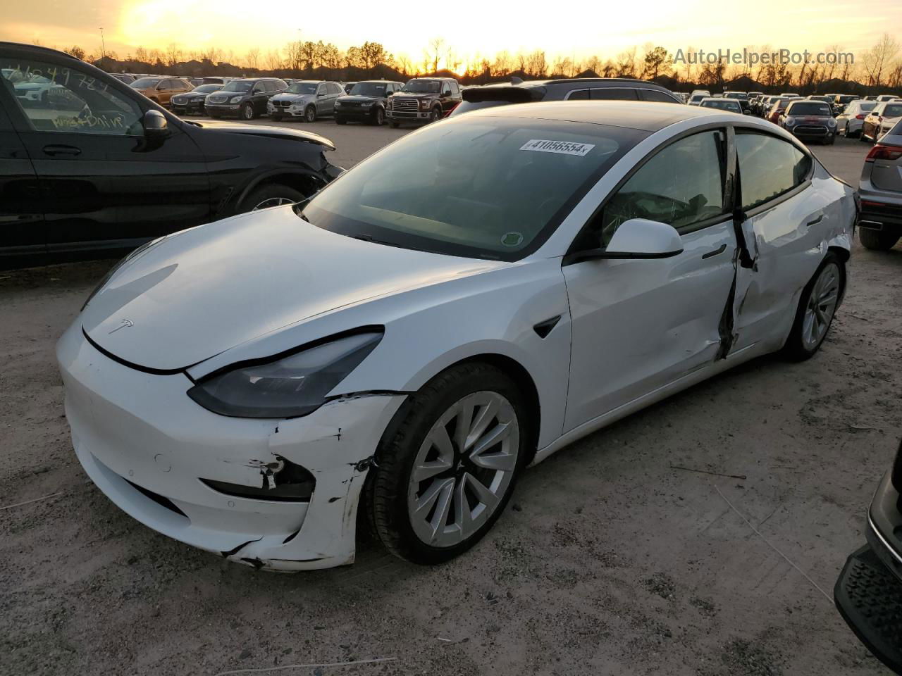 2021 Tesla Model 3  White vin: 5YJ3E1EA9MF047699