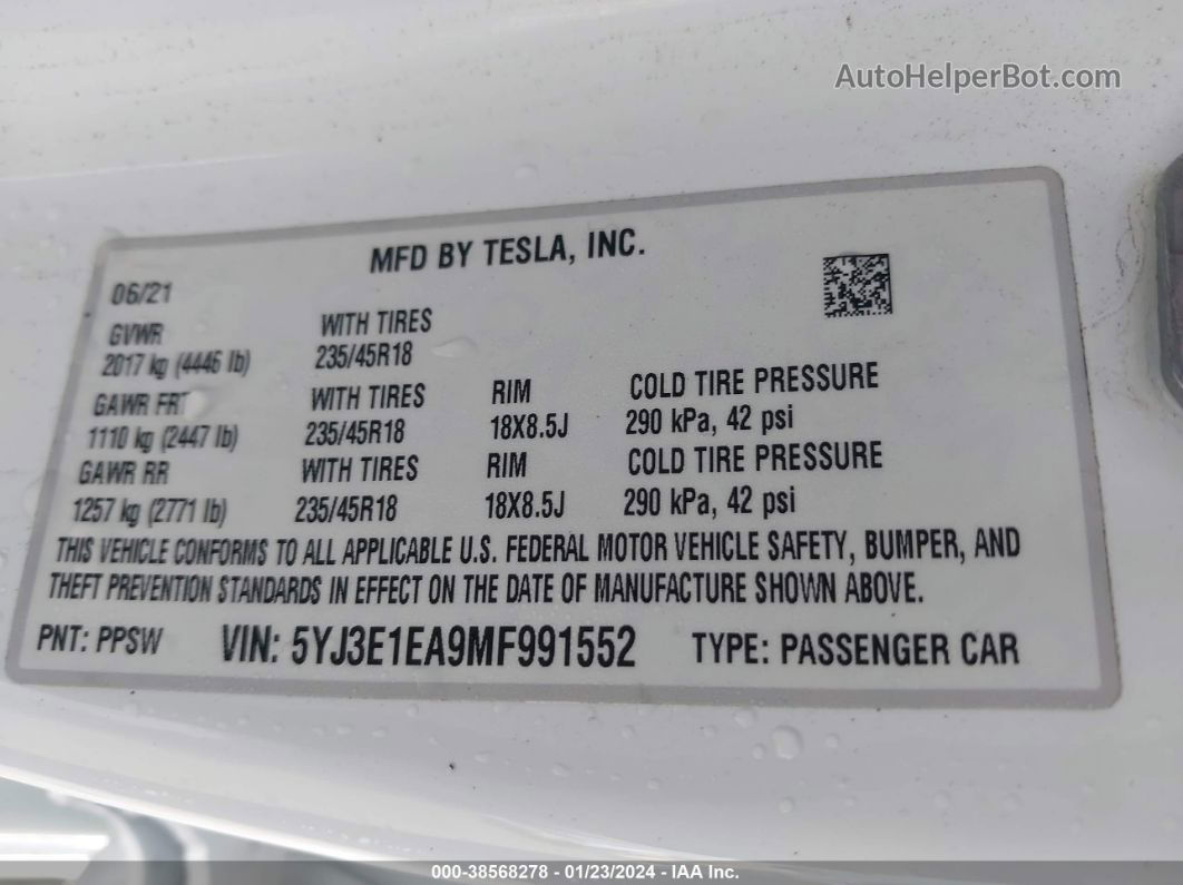 2021 Tesla Model 3 Standard Range Plus Rear-wheel Drive White vin: 5YJ3E1EA9MF991552