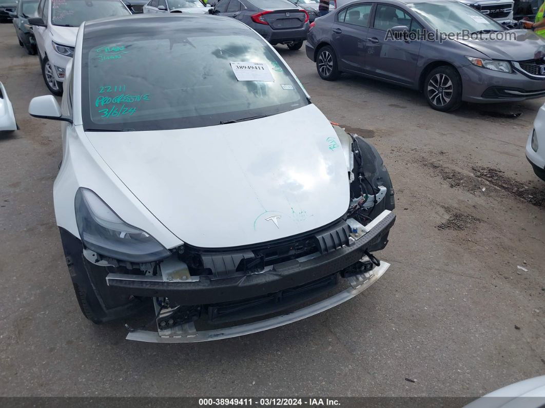 2021 Tesla Model 3 Standard Range Plus Rear-wheel Drive Белый vin: 5YJ3E1EA9MF998405