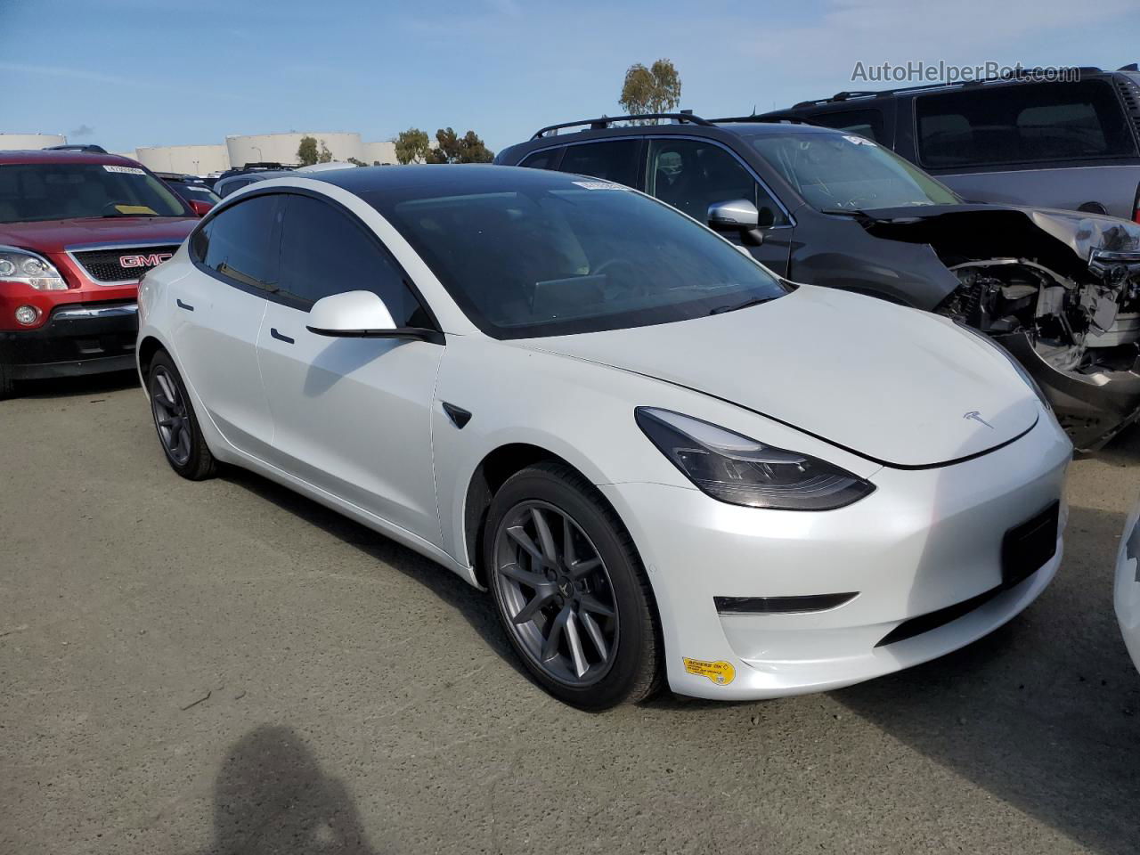 2022 Tesla Model 3  White vin: 5YJ3E1EA9NF238766