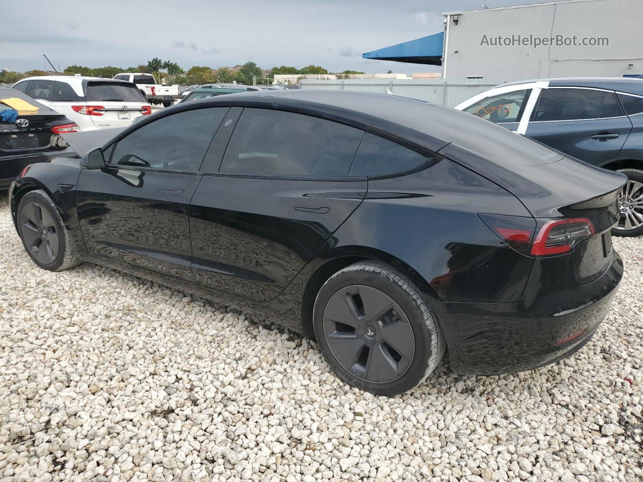 2022 Tesla Model 3  Black vin: 5YJ3E1EA9NF313062