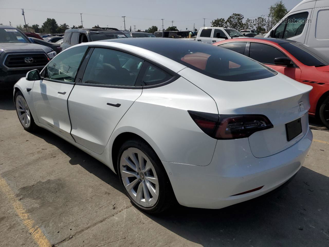 2022 Tesla Model 3  White vin: 5YJ3E1EA9NF360642