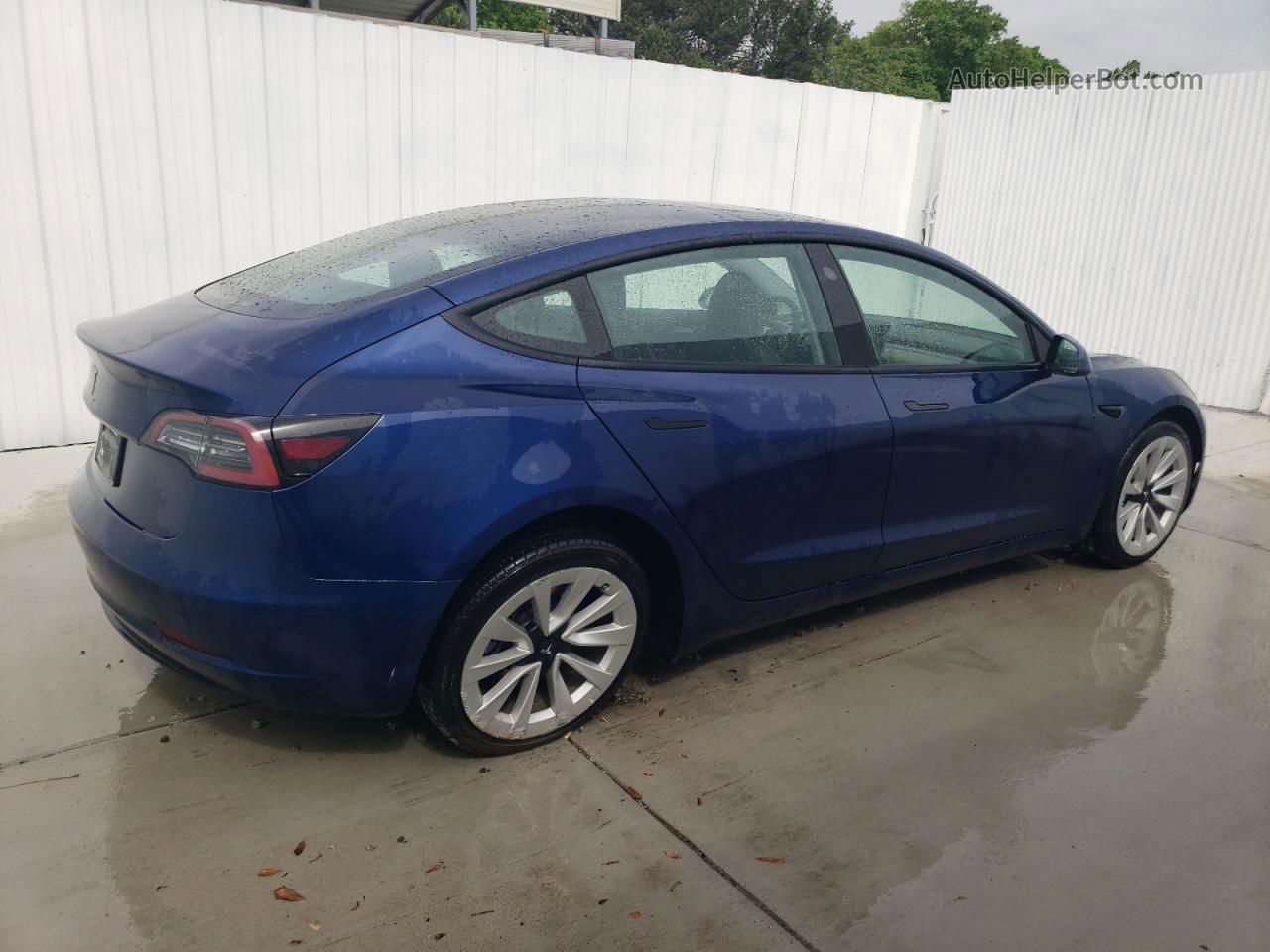 2022 Tesla Model 3  Blue vin: 5YJ3E1EA9NF368692