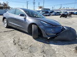 2018 Tesla Model 3  Серебряный vin: 5YJ3E1EAXJF015078