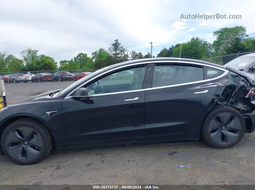 2018 Tesla Model 3   Черный vin: 5YJ3E1EAXJF033032