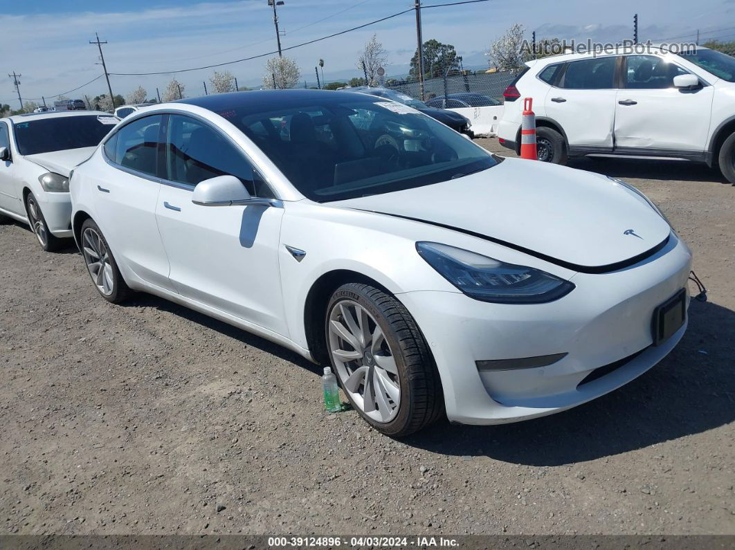 2018 Tesla Model 3 Long Range/mid Range White vin: 5YJ3E1EAXJF049151