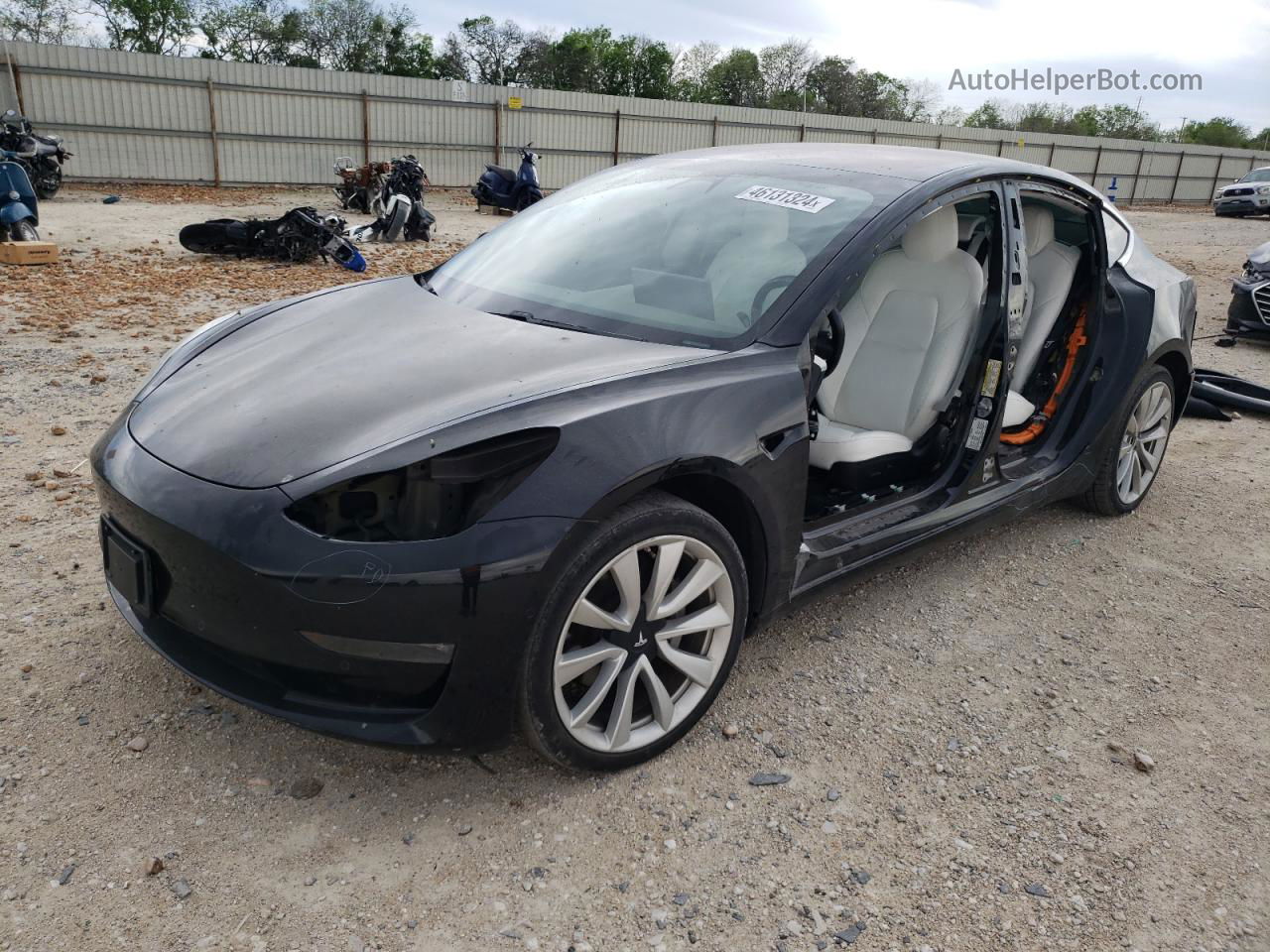 2018 Tesla Model 3  Black vin: 5YJ3E1EAXJF177941