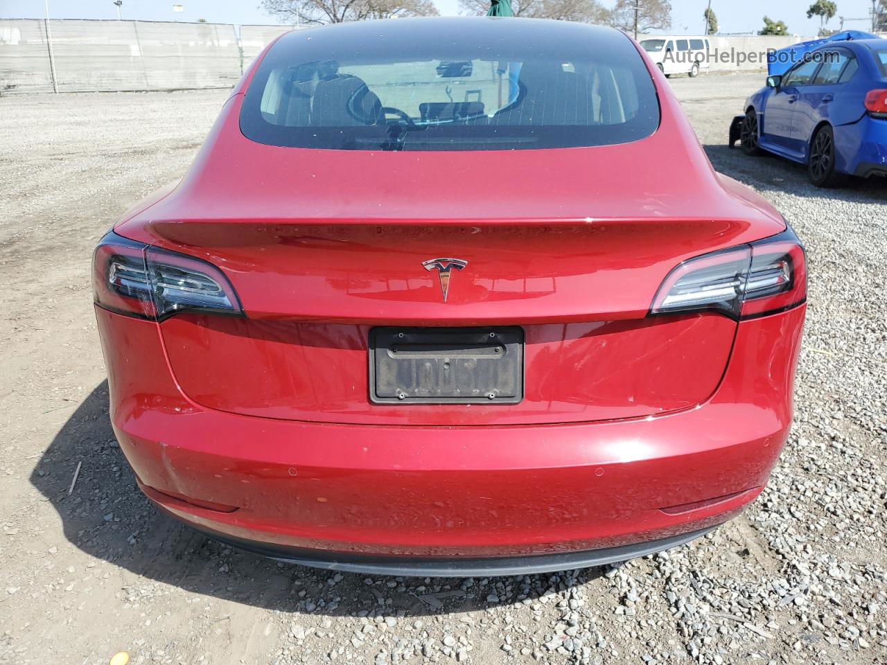 2019 Tesla Model 3  Красный vin: 5YJ3E1EAXKF190710