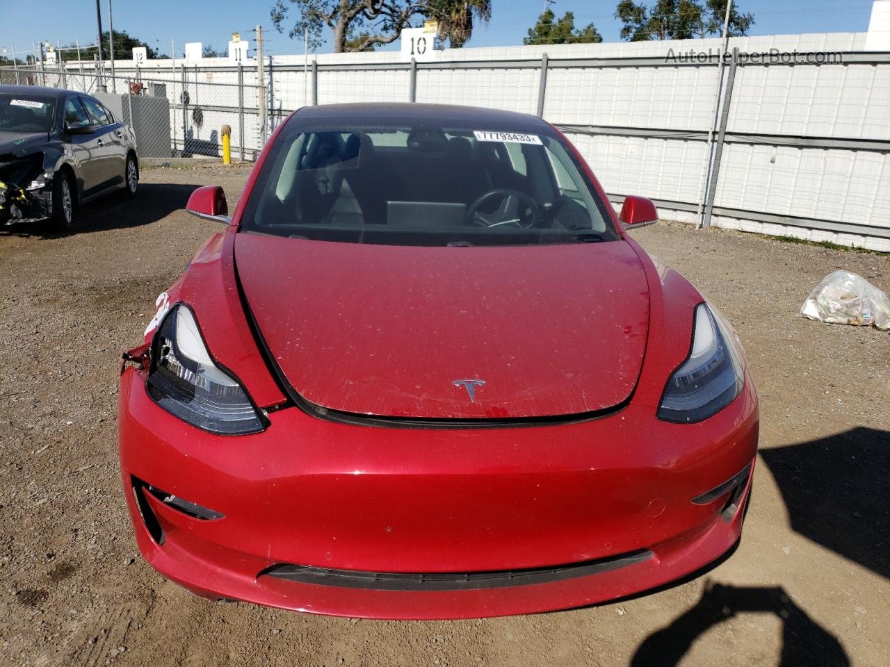 2019 Tesla Model 3  Red vin: 5YJ3E1EAXKF314474