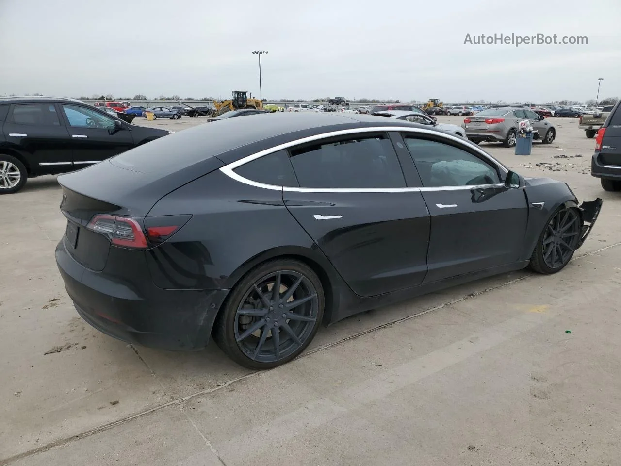 2019 Tesla Model 3  Черный vin: 5YJ3E1EAXKF399154