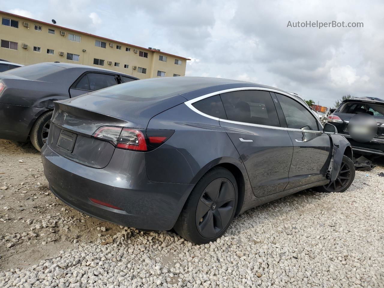 2019 Tesla Model 3  Серый vin: 5YJ3E1EAXKF411254