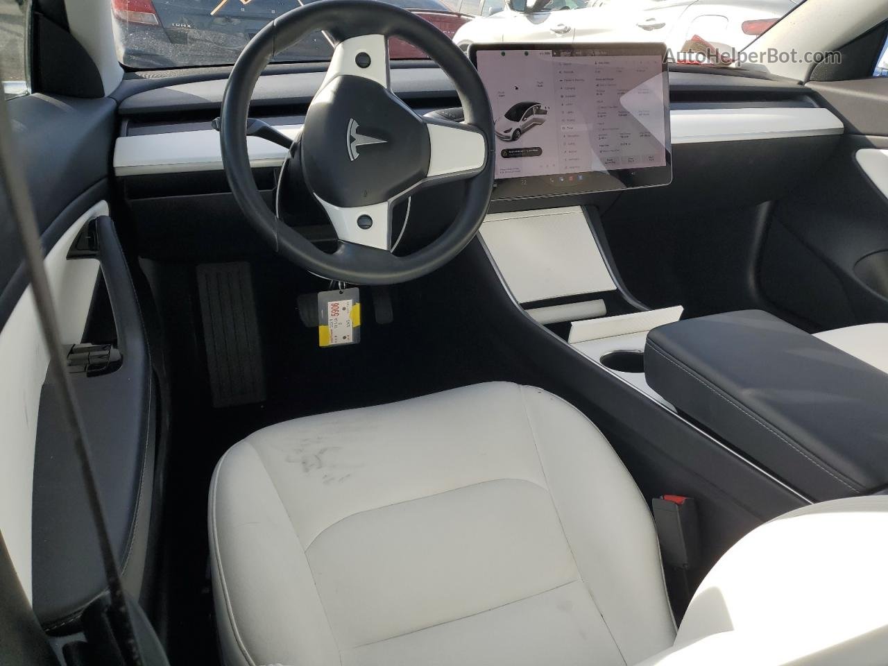 2019 Tesla Model 3  White vin: 5YJ3E1EAXKF417930