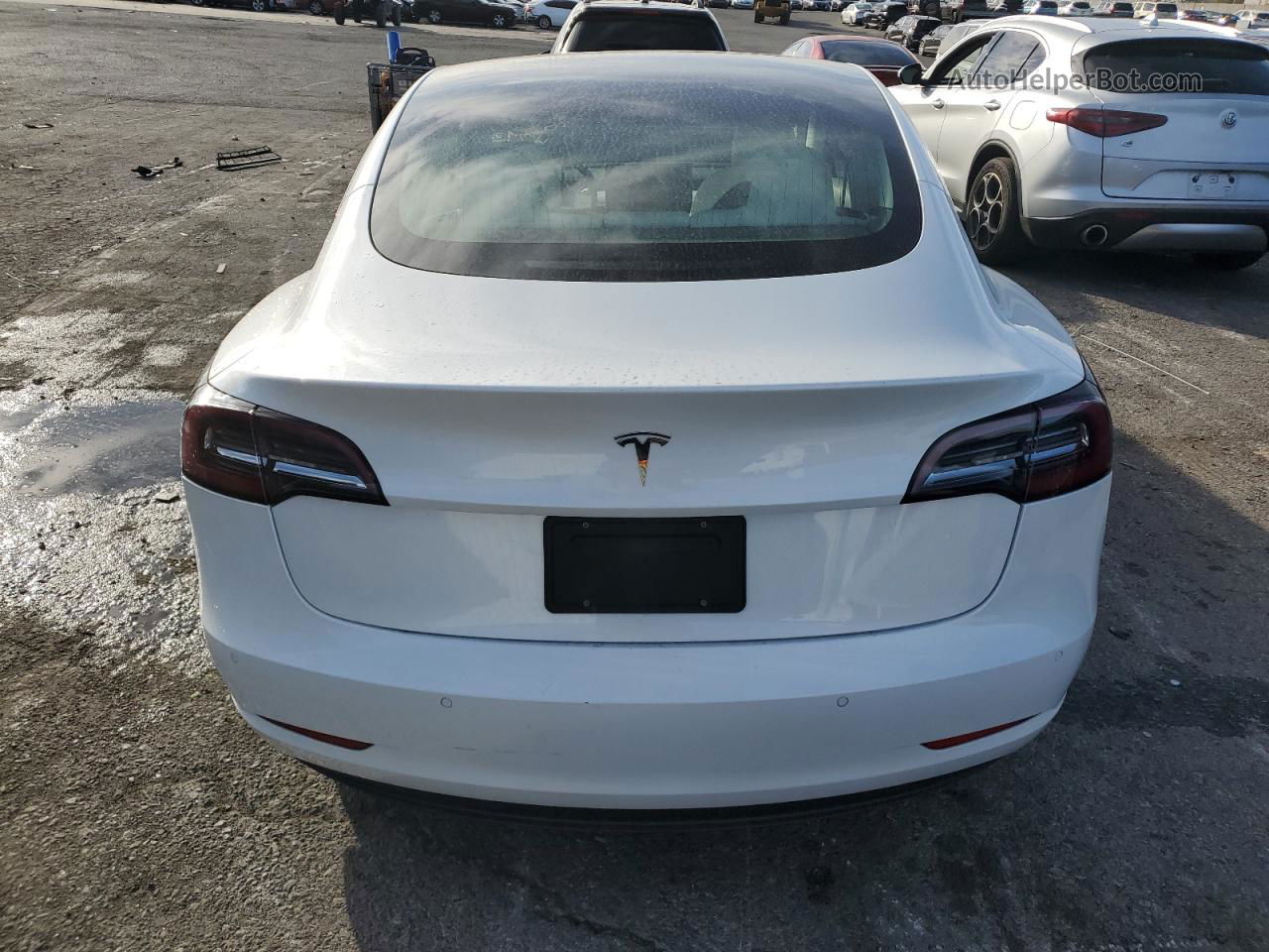 2019 Tesla Model 3  White vin: 5YJ3E1EAXKF417930