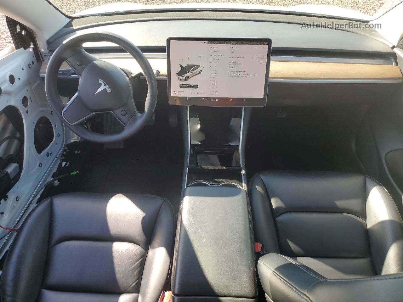 2019 Tesla Model 3  Белый vin: 5YJ3E1EAXKF508163