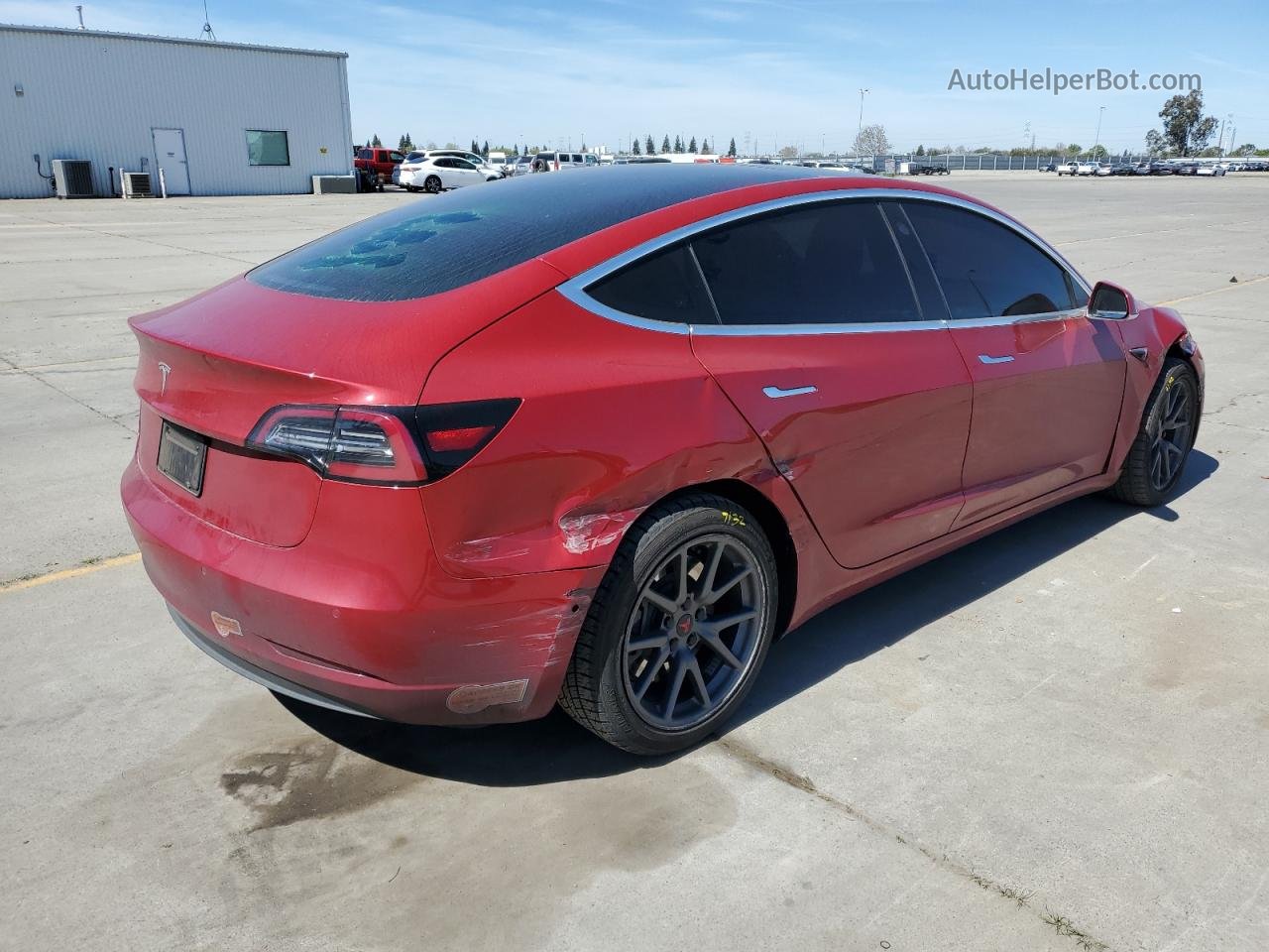 2019 Tesla Model 3  Red vin: 5YJ3E1EAXKF508972