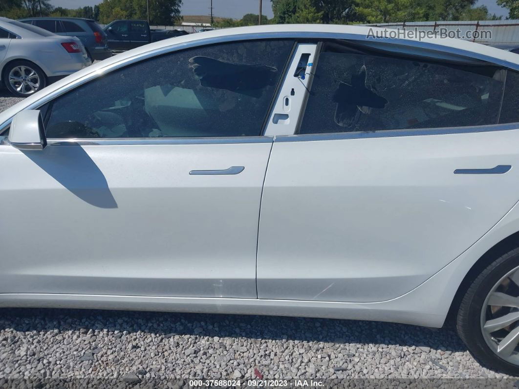 2019 Tesla Model 3 Range White vin: 5YJ3E1EAXKF529823