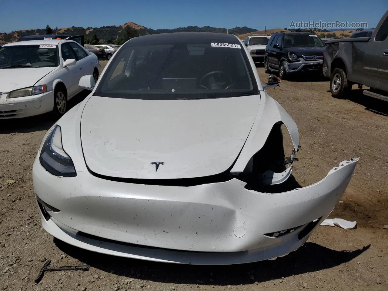 2020 Tesla Model 3  White vin: 5YJ3E1EAXLF613576