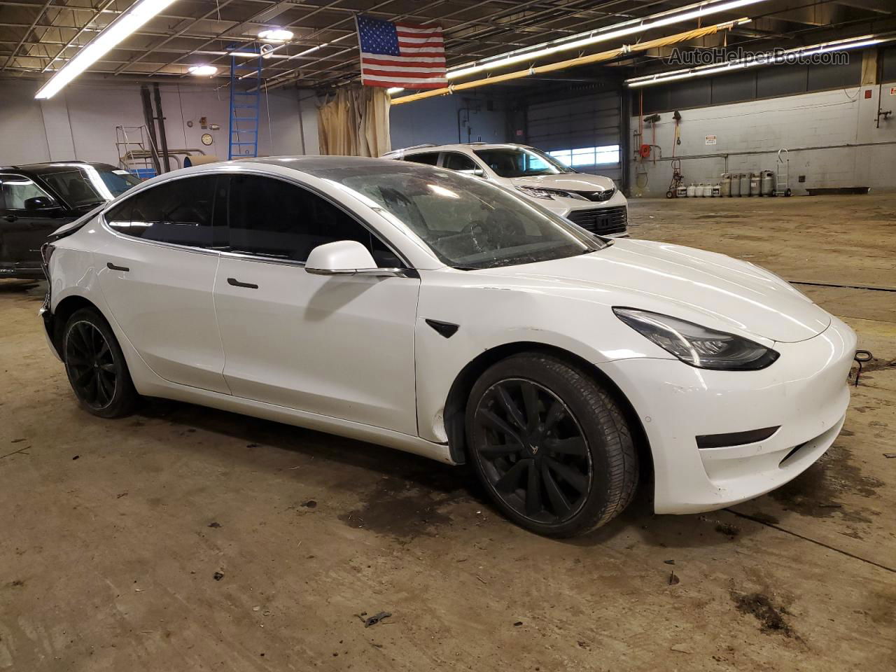 2020 Tesla Model 3  White vin: 5YJ3E1EAXLF614341