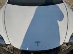 2020 Tesla Model 3  Белый vin: 5YJ3E1EAXLF634380