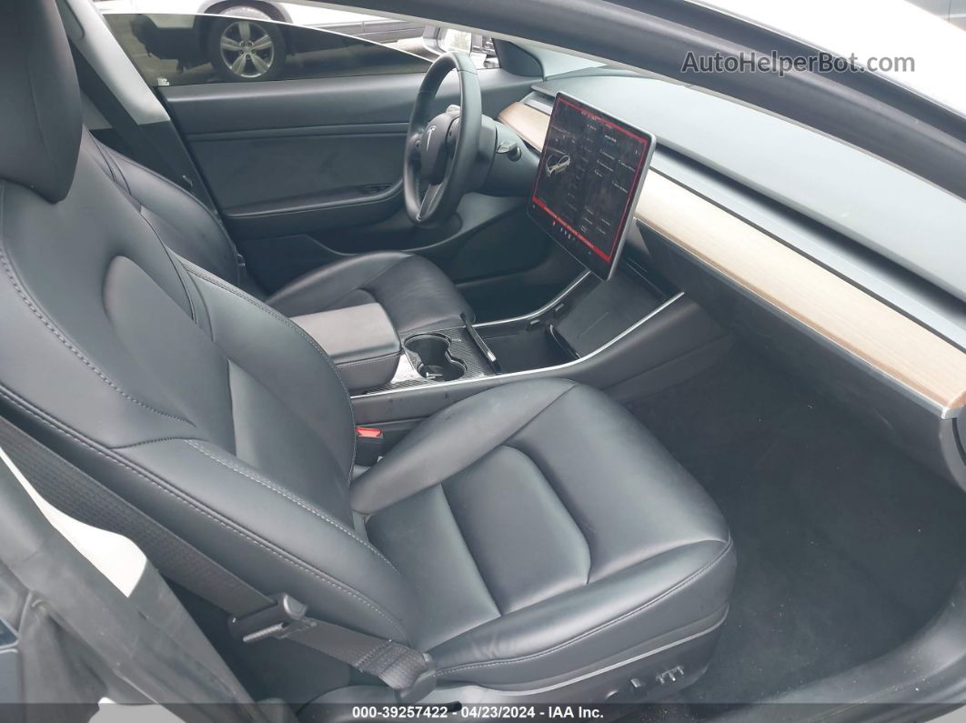 2020 Tesla Model 3 Standard Range Plus Rear-wheel Drive/standard Range Rear-wheel Drive Белый vin: 5YJ3E1EAXLF740389