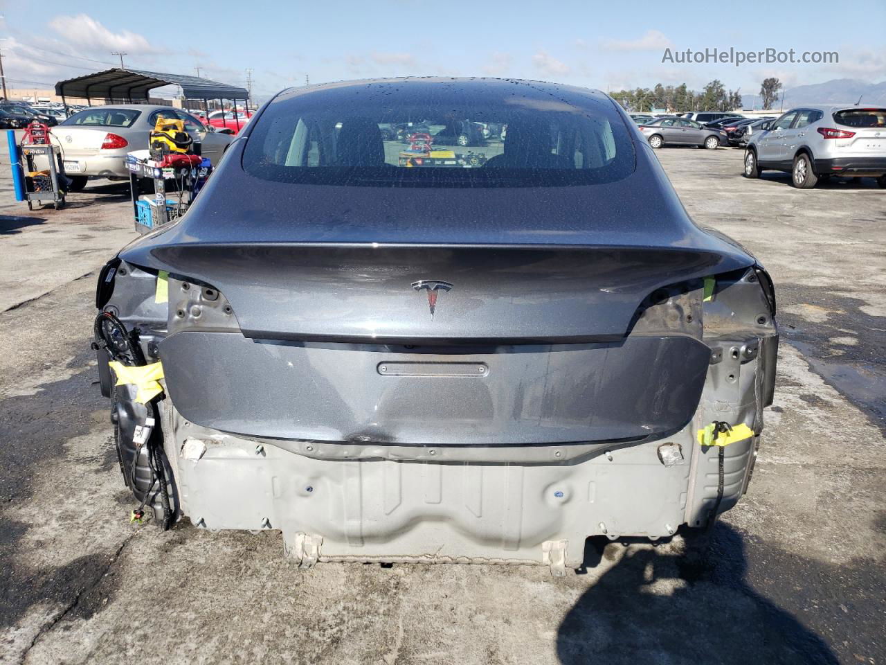 2020 Tesla Model 3  Gray vin: 5YJ3E1EAXLF745768