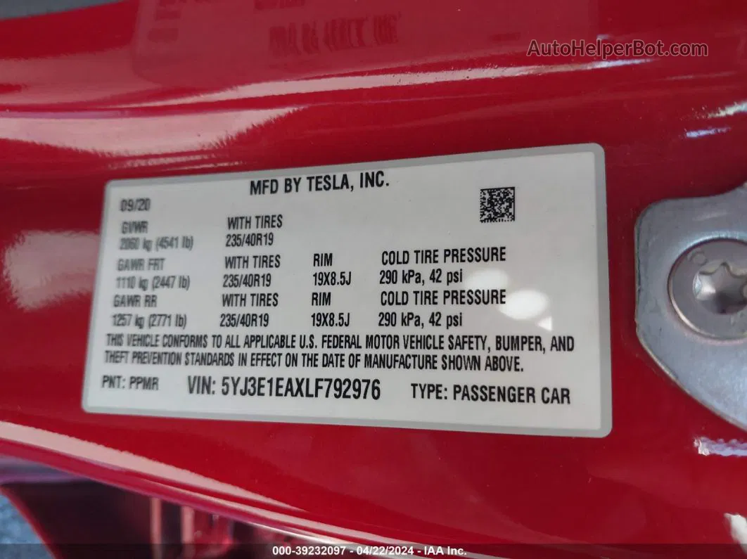 2020 Tesla Model 3 Standard Range Plus Rear-wheel Drive/standard Range Rear-wheel Drive Red vin: 5YJ3E1EAXLF792976