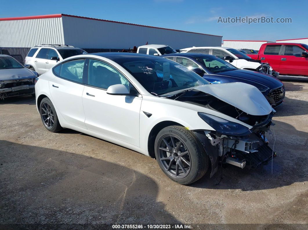 2021 Tesla Model 3 Standard Range Plus White vin: 5YJ3E1EAXMF053656