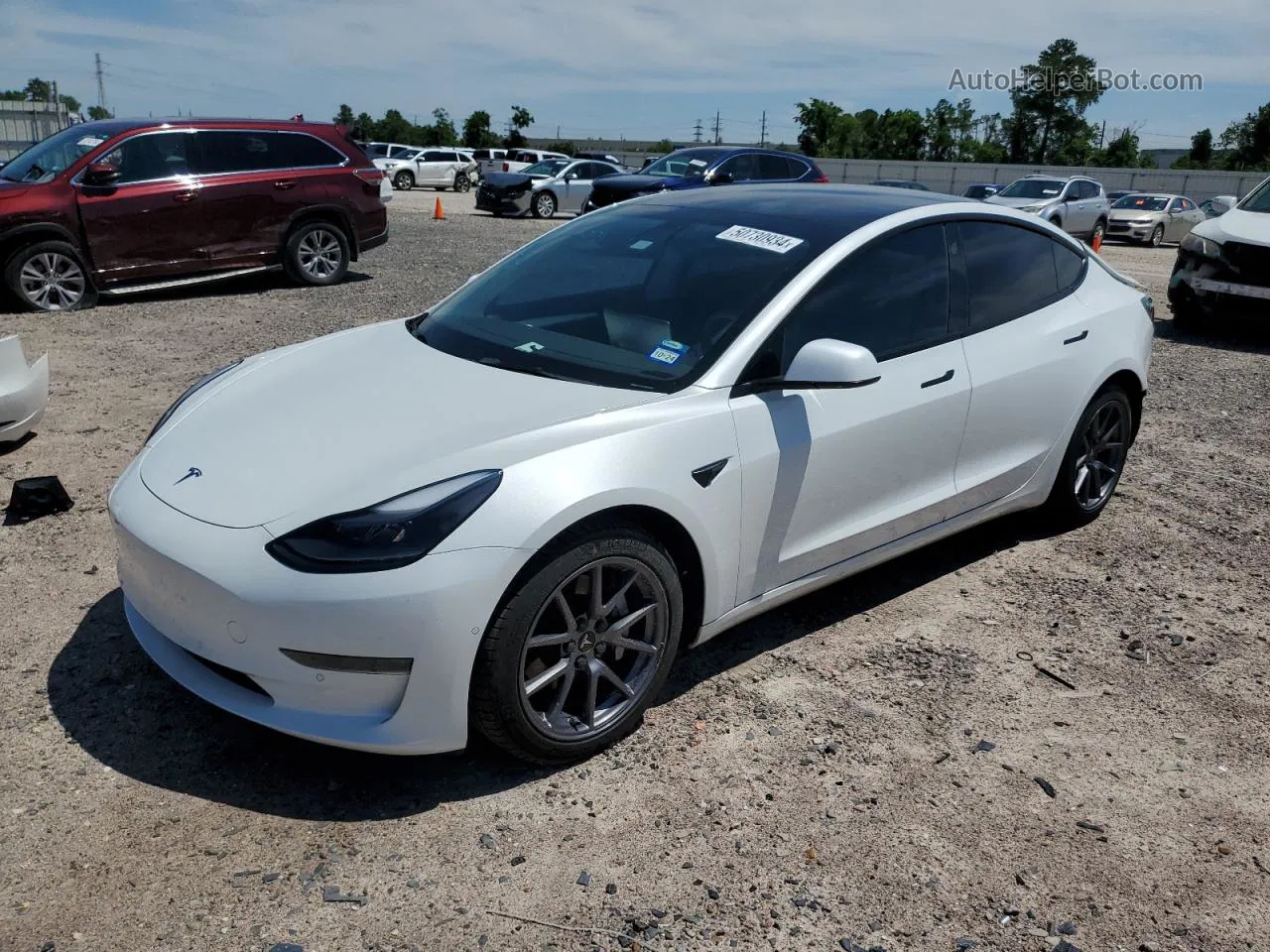 2021 Tesla Model 3  White vin: 5YJ3E1EAXMF090674