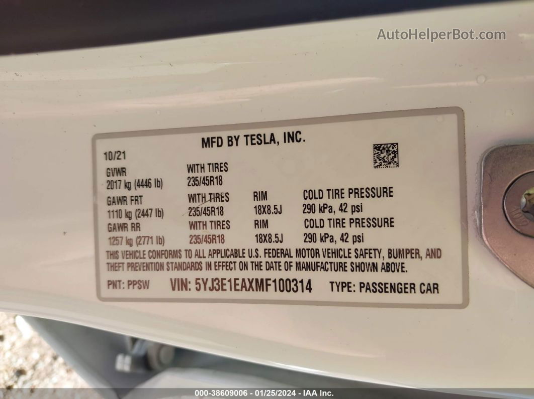 2021 Tesla Model 3 Standard Range Plus Rear-wheel Drive White vin: 5YJ3E1EAXMF100314