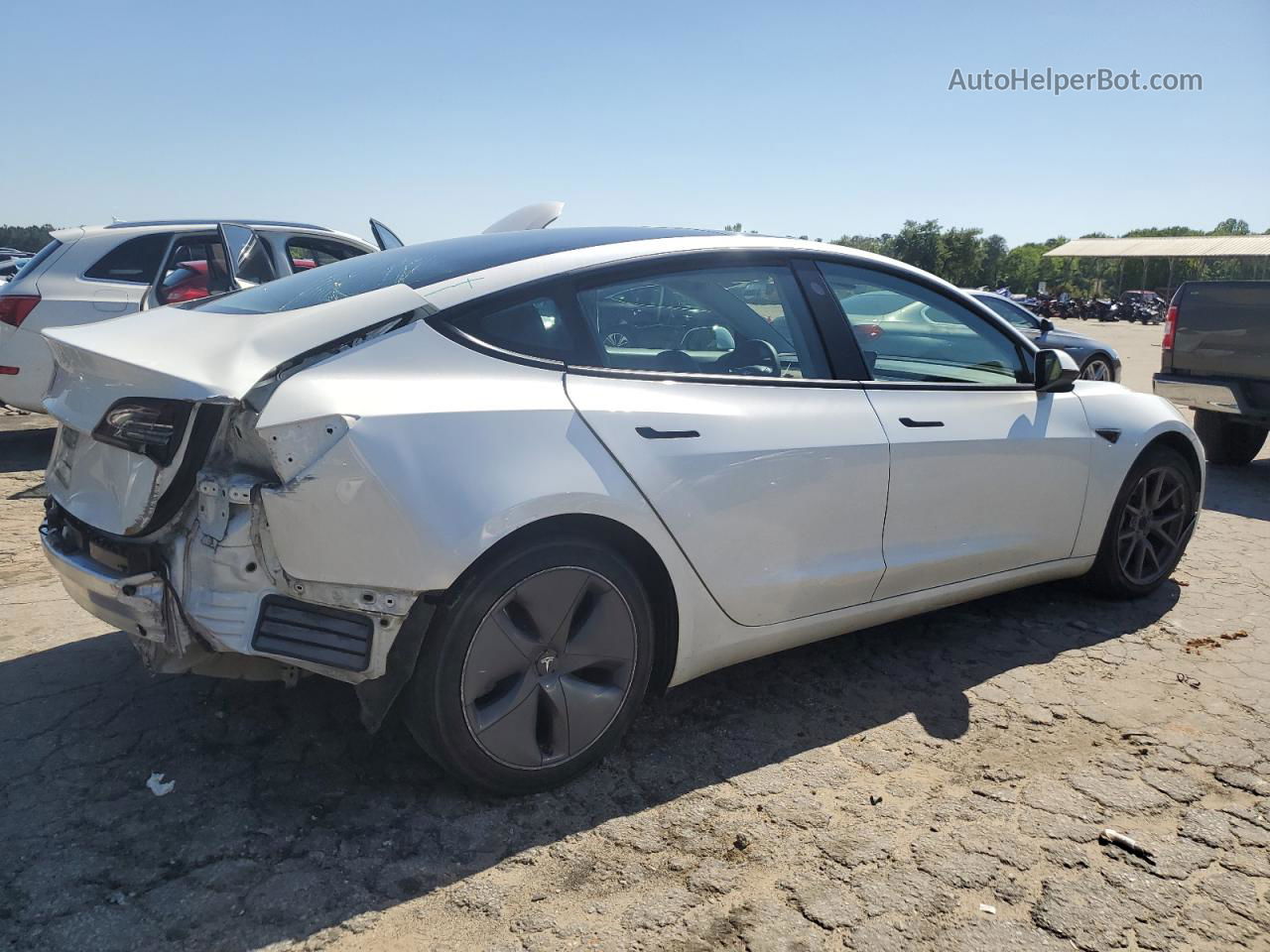 2021 Tesla Model 3  Белый vin: 5YJ3E1EAXMF854281