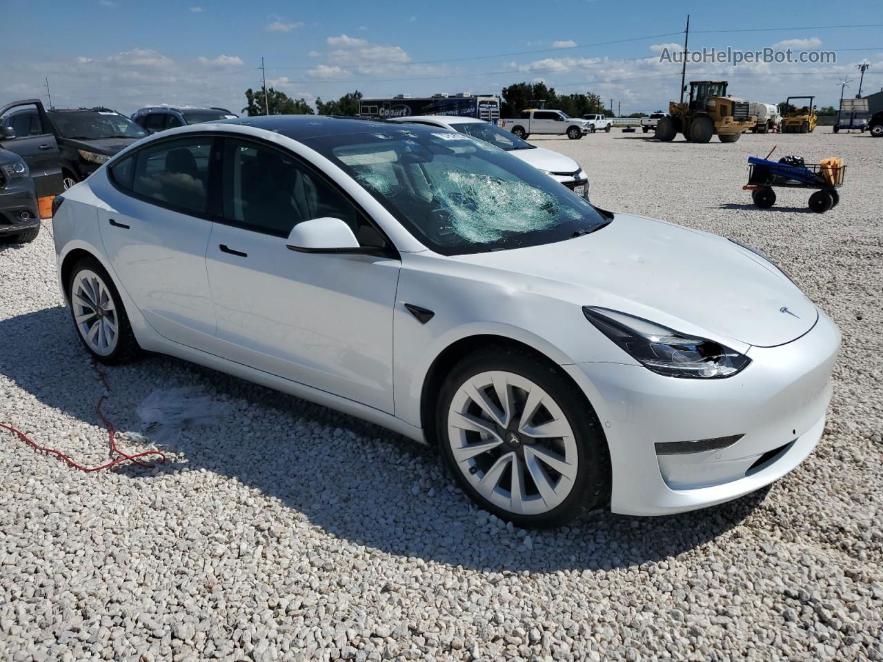 2021 Tesla Model 3  White vin: 5YJ3E1EAXMF982701