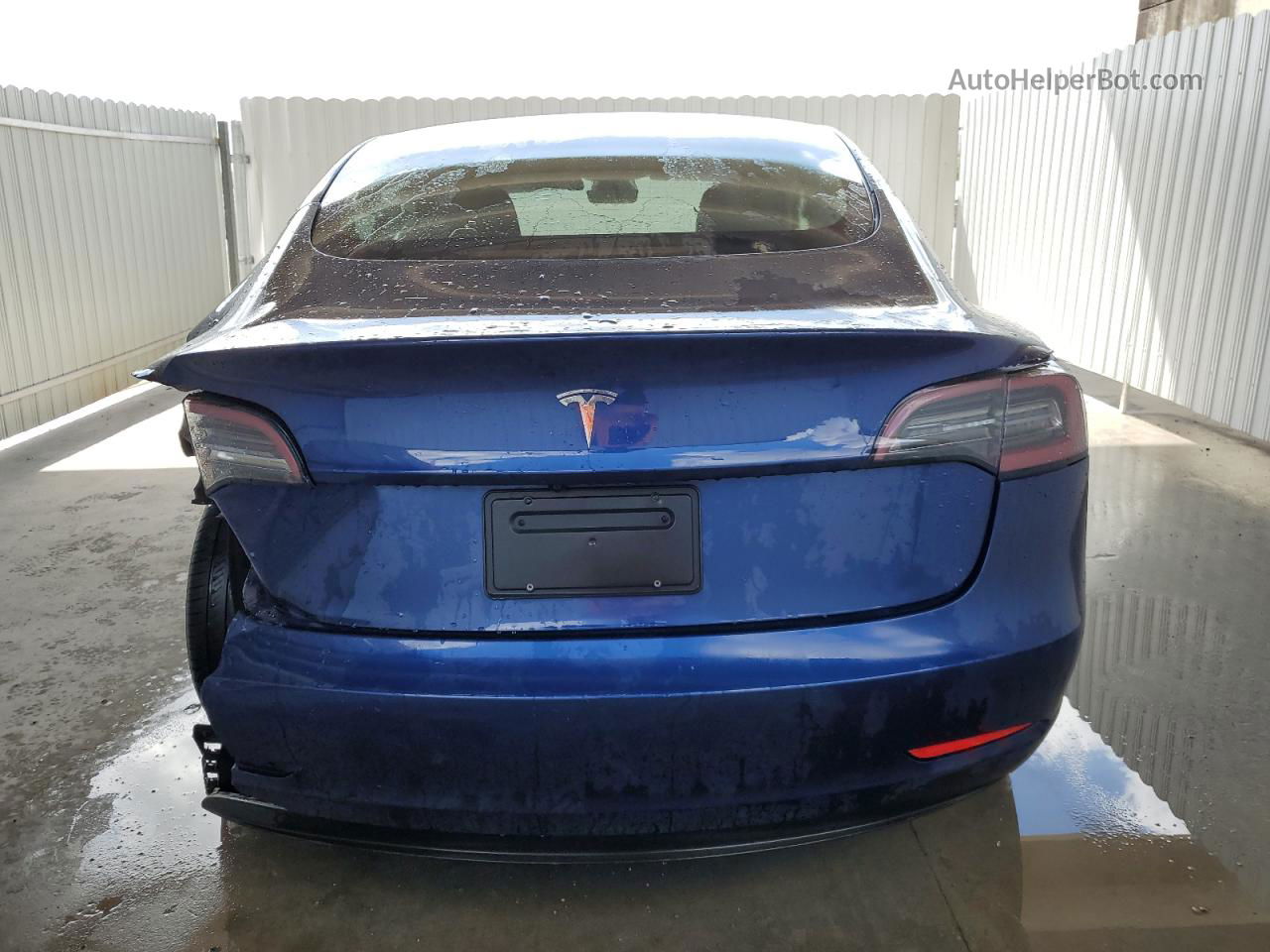 2022 Tesla Model 3  Синий vin: 5YJ3E1EAXNF369852