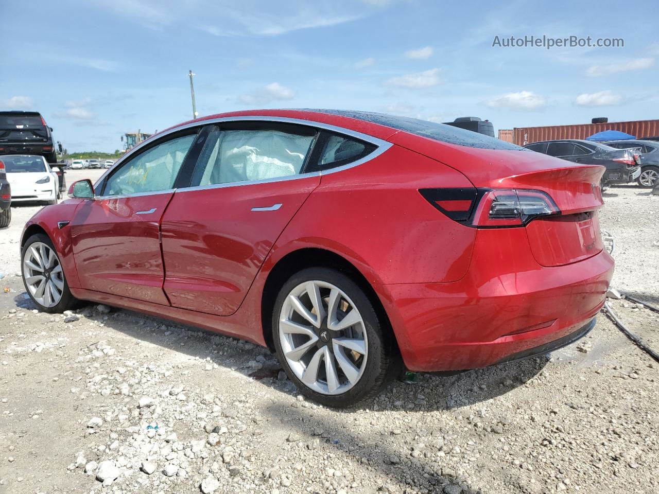 2018 Tesla Model 3  Красный vin: 5YJ3E1EB0JF121693