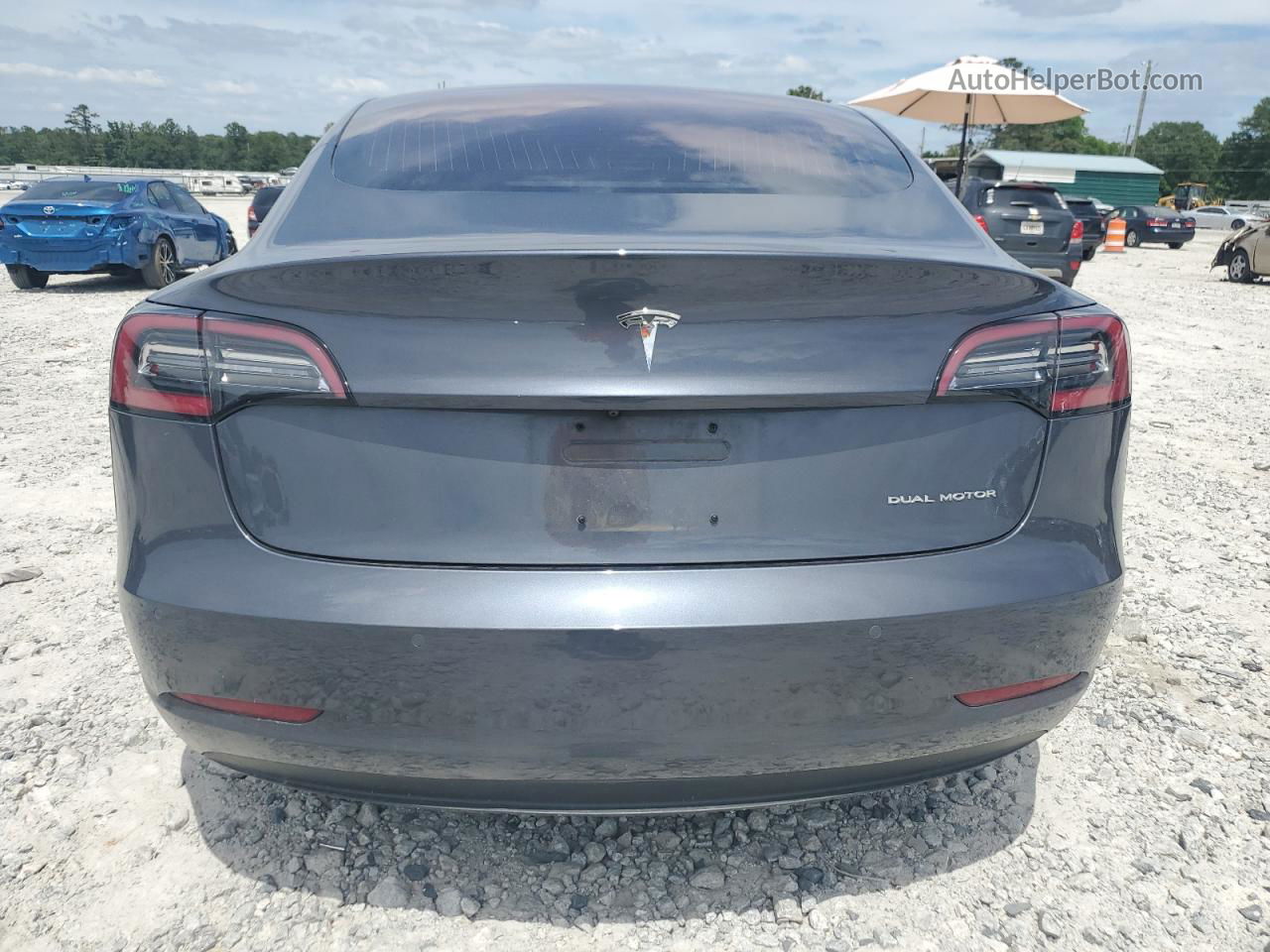 2018 Tesla Model 3  Угольный vin: 5YJ3E1EB0JF128529