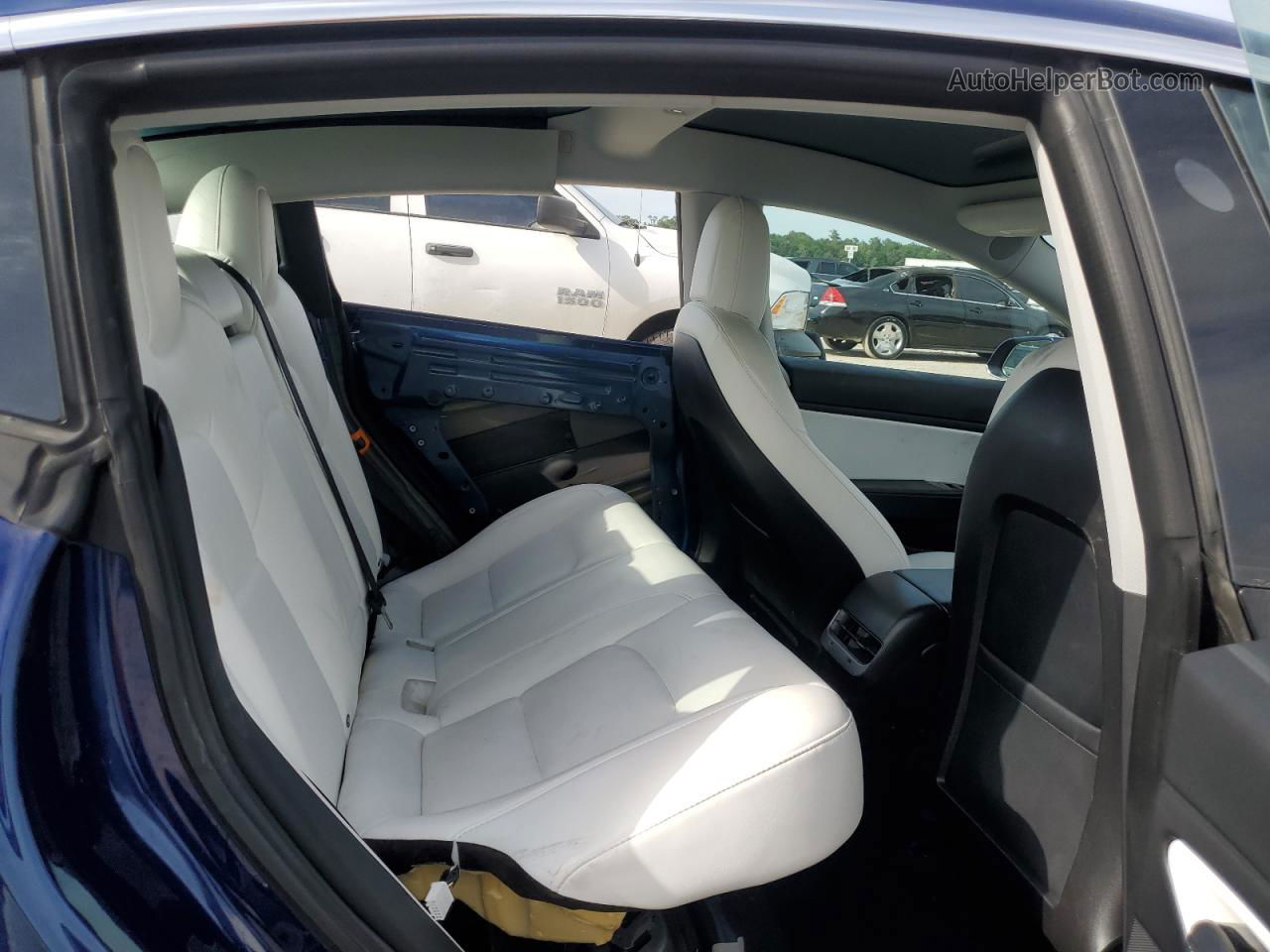 2018 Tesla Model 3  Blue vin: 5YJ3E1EB0JF135366