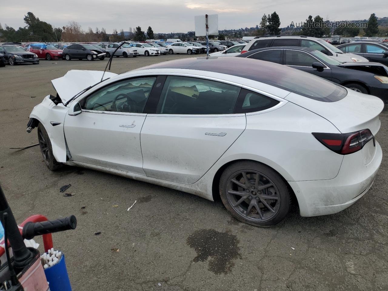 2018 Tesla Model 3  White vin: 5YJ3E1EB0JF178993