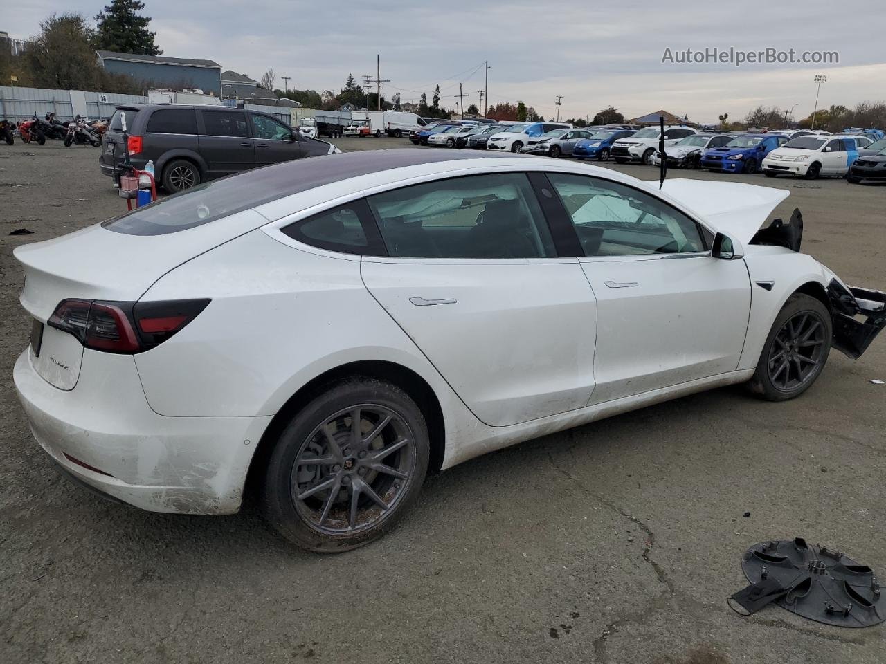 2018 Tesla Model 3  White vin: 5YJ3E1EB0JF178993