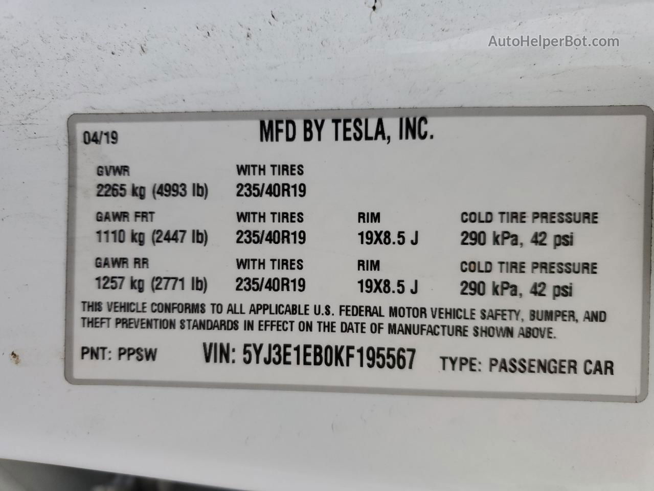 2019 Tesla Model 3  White vin: 5YJ3E1EB0KF195567