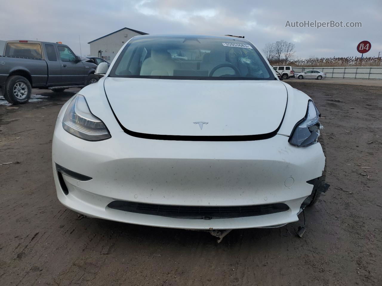 2019 Tesla Model 3  Белый vin: 5YJ3E1EB0KF195567