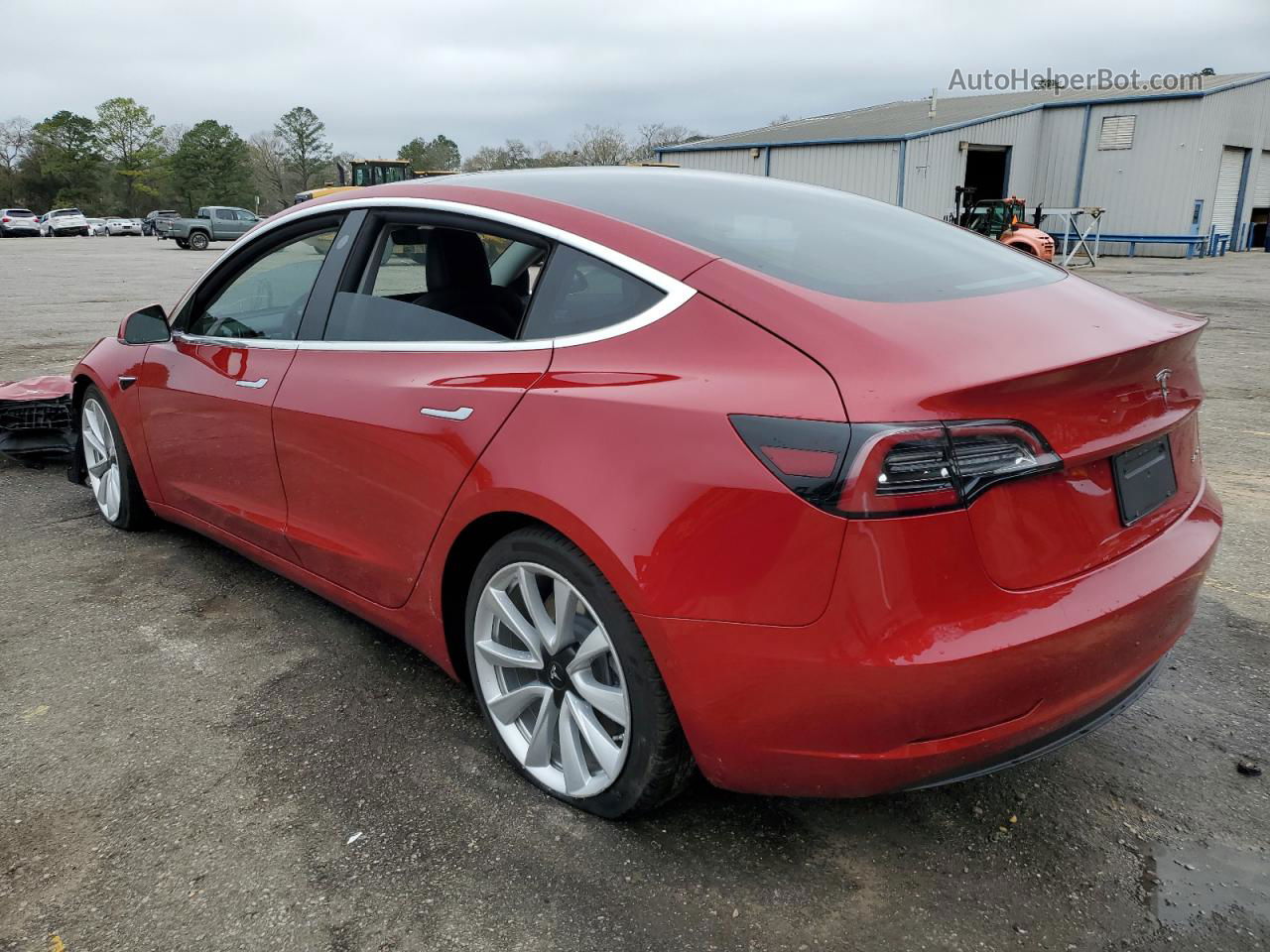 2019 Tesla Model 3  Красный vin: 5YJ3E1EB0KF418450