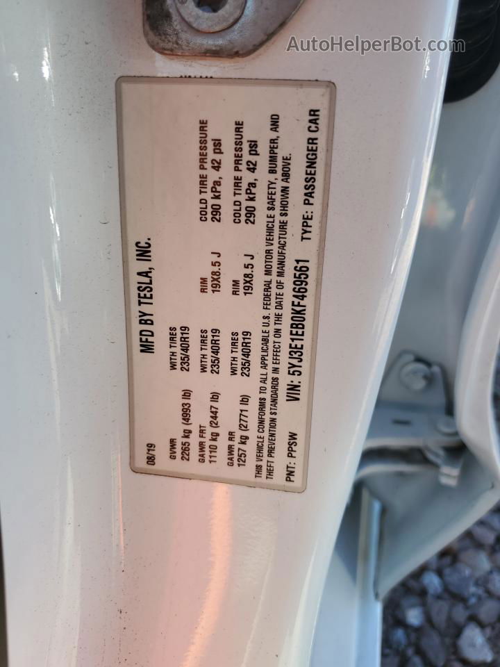 2019 Tesla Model 3  White vin: 5YJ3E1EB0KF469561