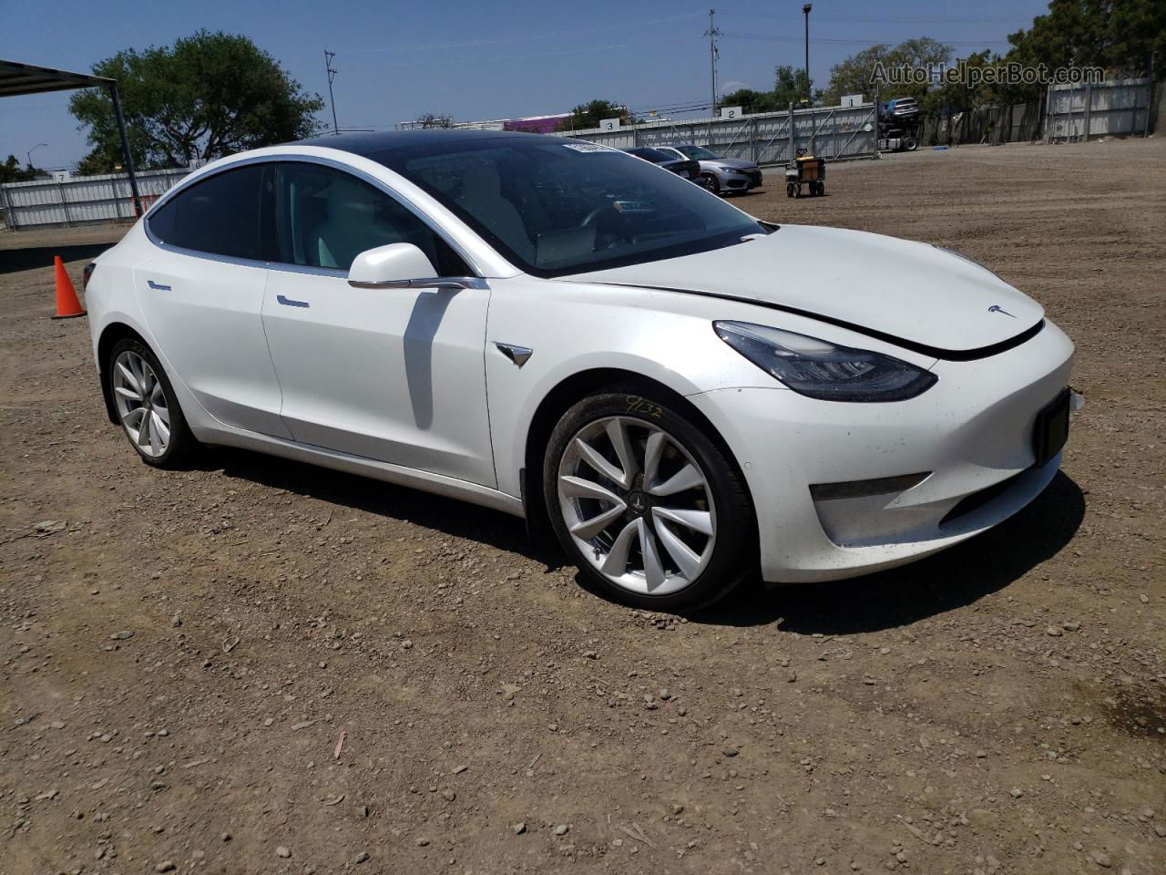 2020 Tesla Model 3  White vin: 5YJ3E1EB0LF742788